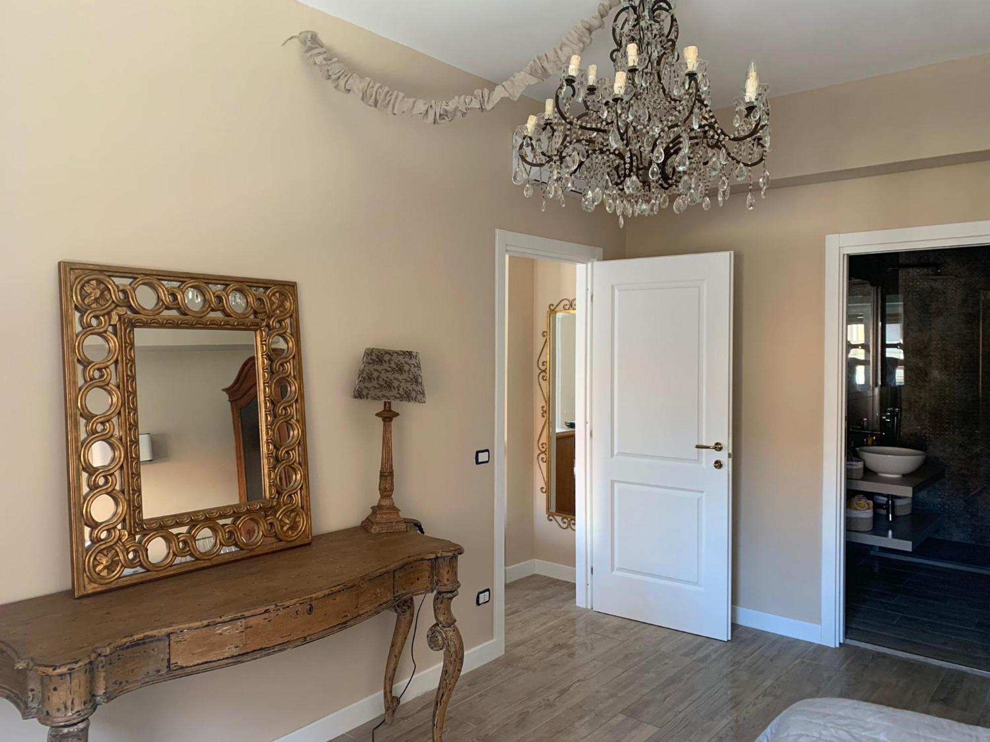 Central Luxury Rooms Olbia Esterno foto