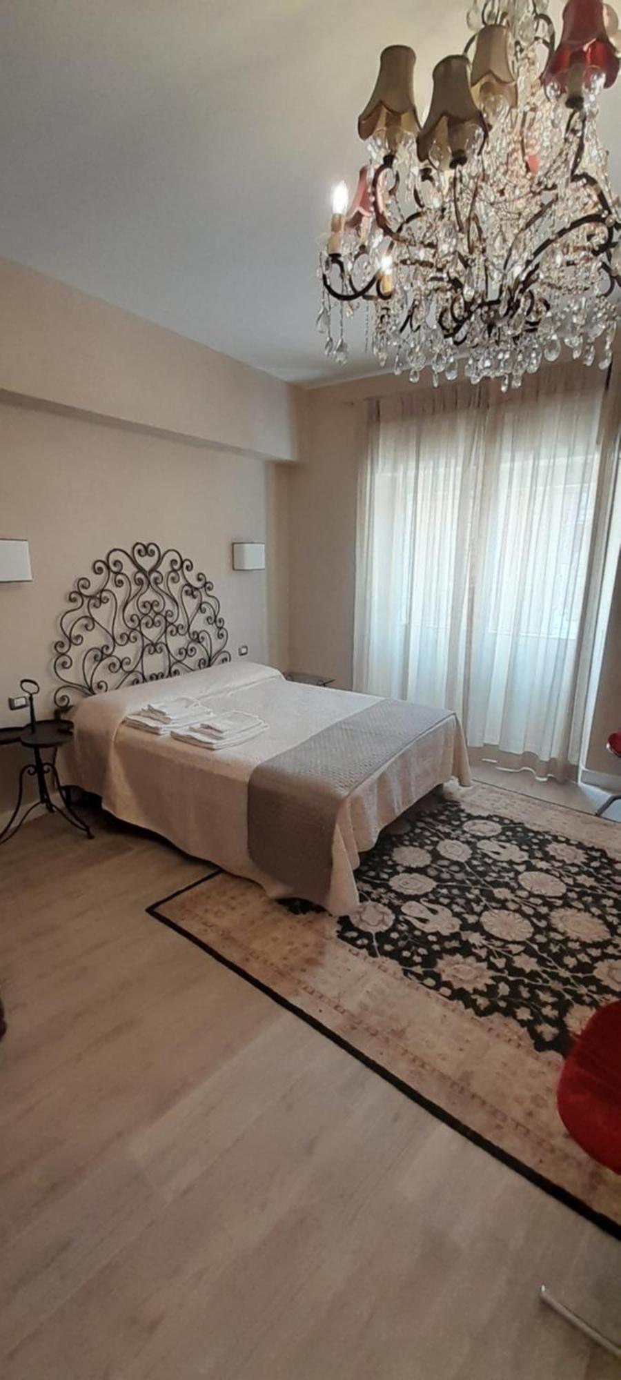 Central Luxury Rooms Olbia Esterno foto